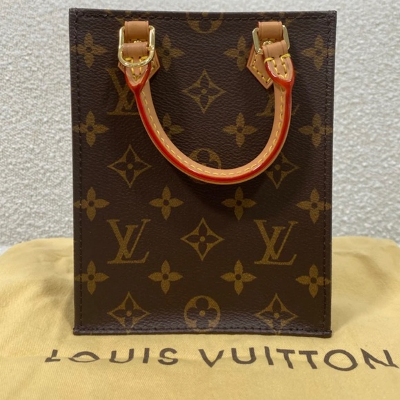 Authentic Louis Vuitton Monogram Petit Sac Plat - Picture 1 of 12